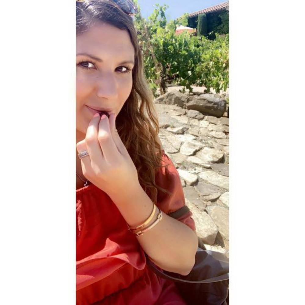 Meet your Posher, Kelly